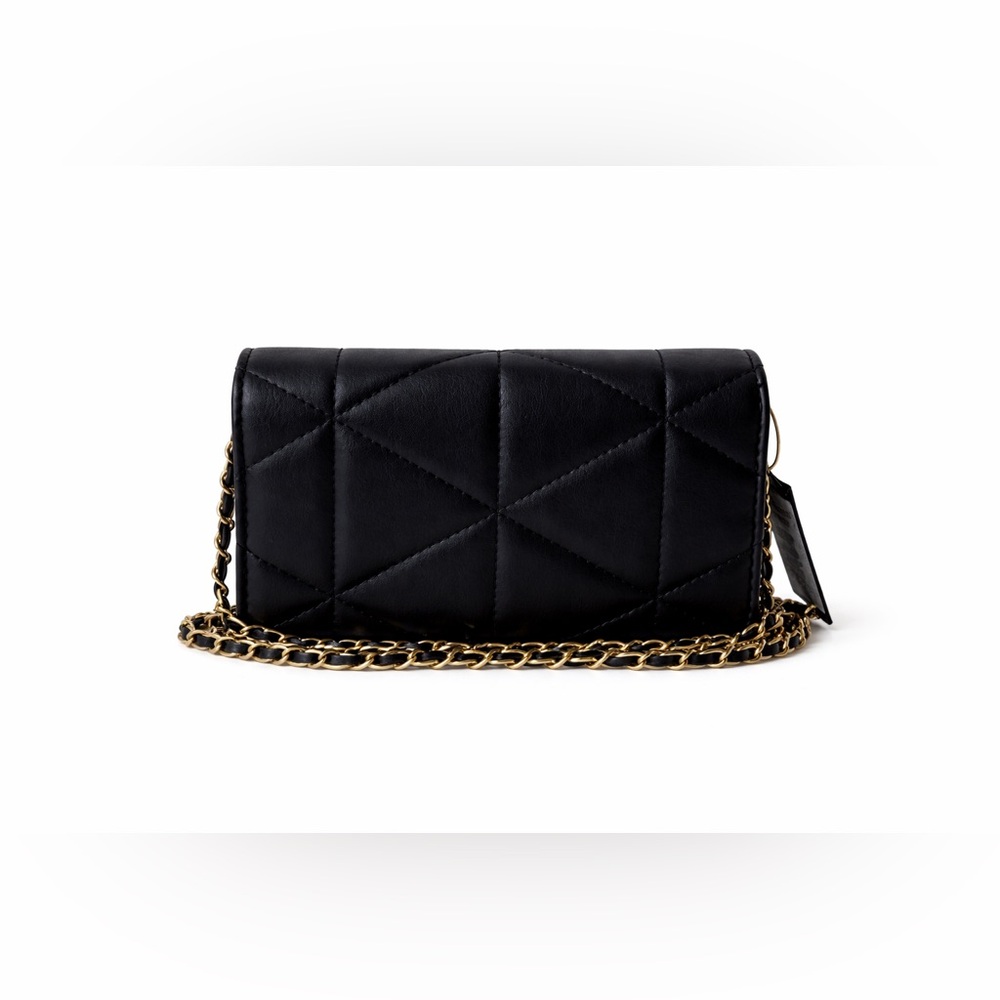 Bebe Black Quilted Crossbody Bag | Gold 💎 Logo | NWT Glam Chain Strap 🖤💛 - Picture 3 of 5
